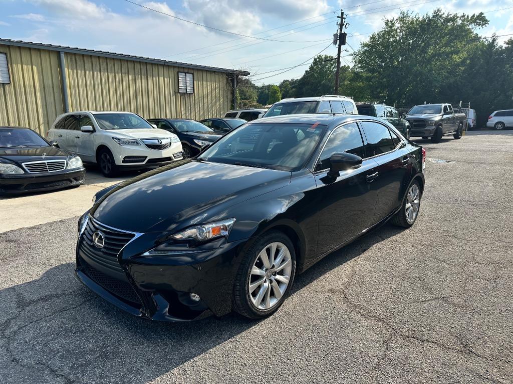 2016 Lexus IS 350 200t's photo